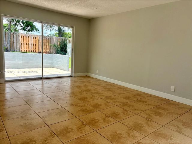 4835 NW 6th Court, Delray Beach, FL 33445