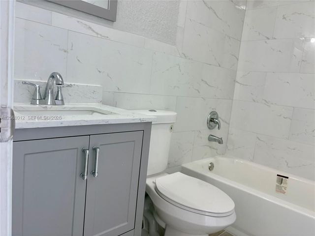 4835 NW 6th Court, Delray Beach, FL 33445