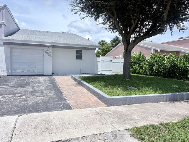 4835 NW 6th Court, Delray Beach, FL 33445