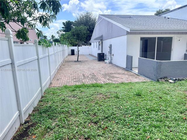 4835 NW 6th Court, Delray Beach, FL 33445