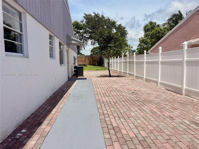 4835 NW 6th Court, Delray Beach, FL 33445