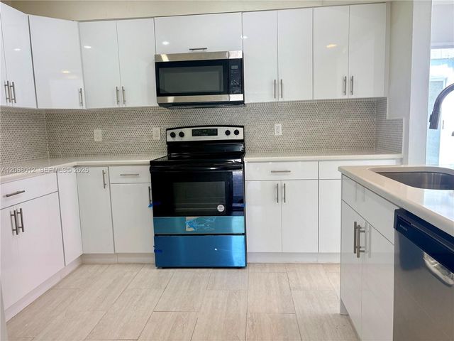 4835 NW 6th Court, Delray Beach, FL 33445