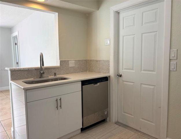 4835 NW 6th Court, Delray Beach, FL 33445