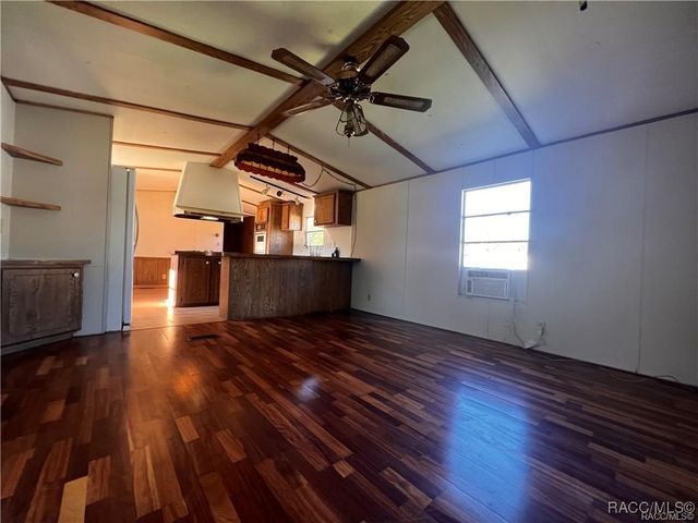 19896 SE 110th Court, Inglis, FL 34449