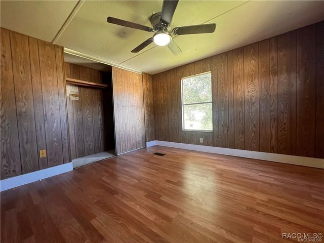 19896 SE 110th Court, Inglis, FL 34449