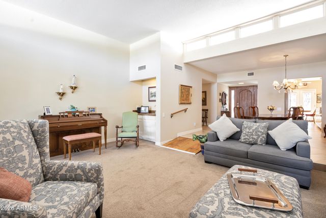 110 W TAM OSHANTER Drive, Phoenix, AZ 85023
