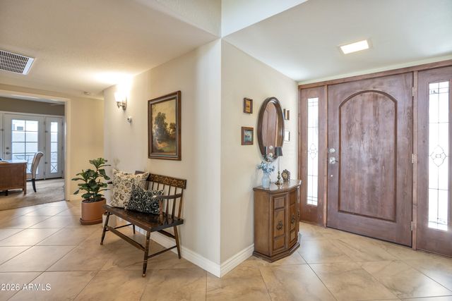 110 W TAM OSHANTER Drive, Phoenix, AZ 85023