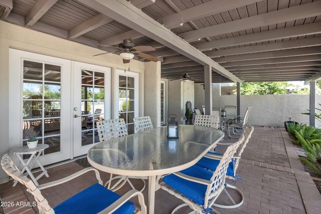 110 W TAM OSHANTER Drive, Phoenix, AZ 85023