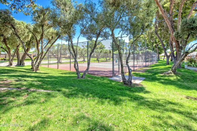 110 W TAM OSHANTER Drive, Phoenix, AZ 85023