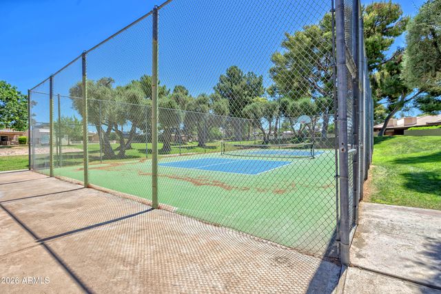 110 W TAM OSHANTER Drive, Phoenix, AZ 85023