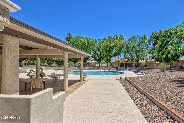 110 W TAM OSHANTER Drive, Phoenix, AZ 85023