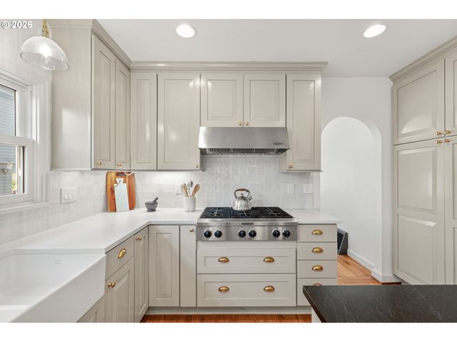 3124 Ne 20TH Ave, Portland, OR 97212