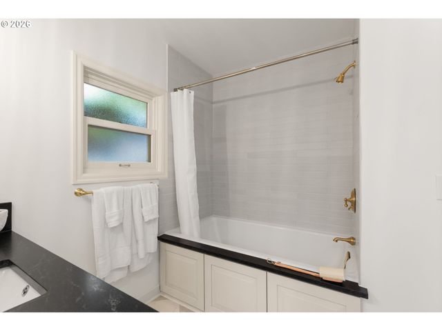 3124 Ne 20TH Ave, Portland, OR 97212