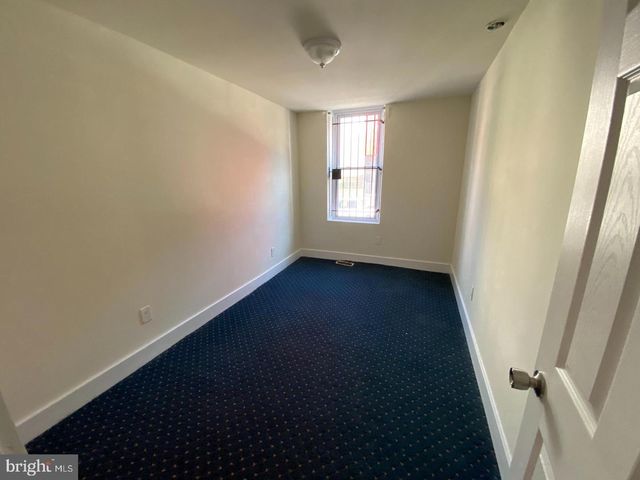 1617 W OXFORD ST, Philadelphia, PA 19121