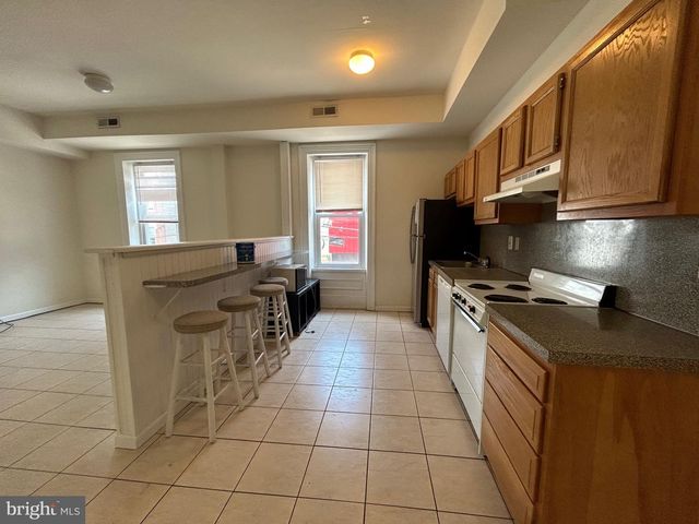 1617 W OXFORD ST, Philadelphia, PA 19121