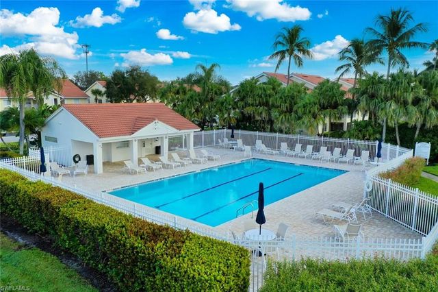 7761 Jewel LN # 103, Naples, FL 34109