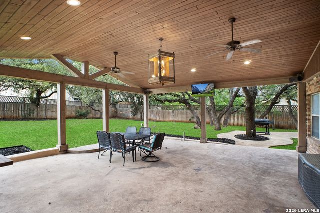 111 MERRY TRL, San Antonio, TX 78232