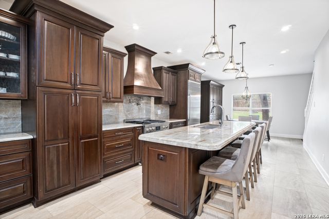 111 MERRY TRL, San Antonio, TX 78232