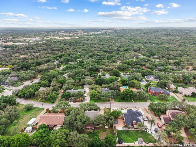 111 MERRY TRL, San Antonio, TX 78232