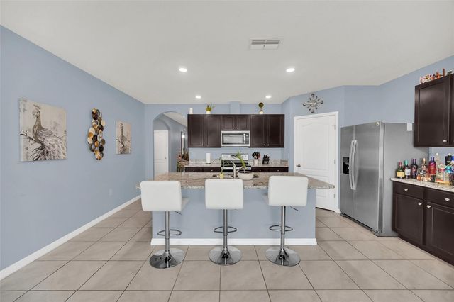 3308 COUNTRY WALK CLUB CIRCLE, Winter Haven, FL 33881