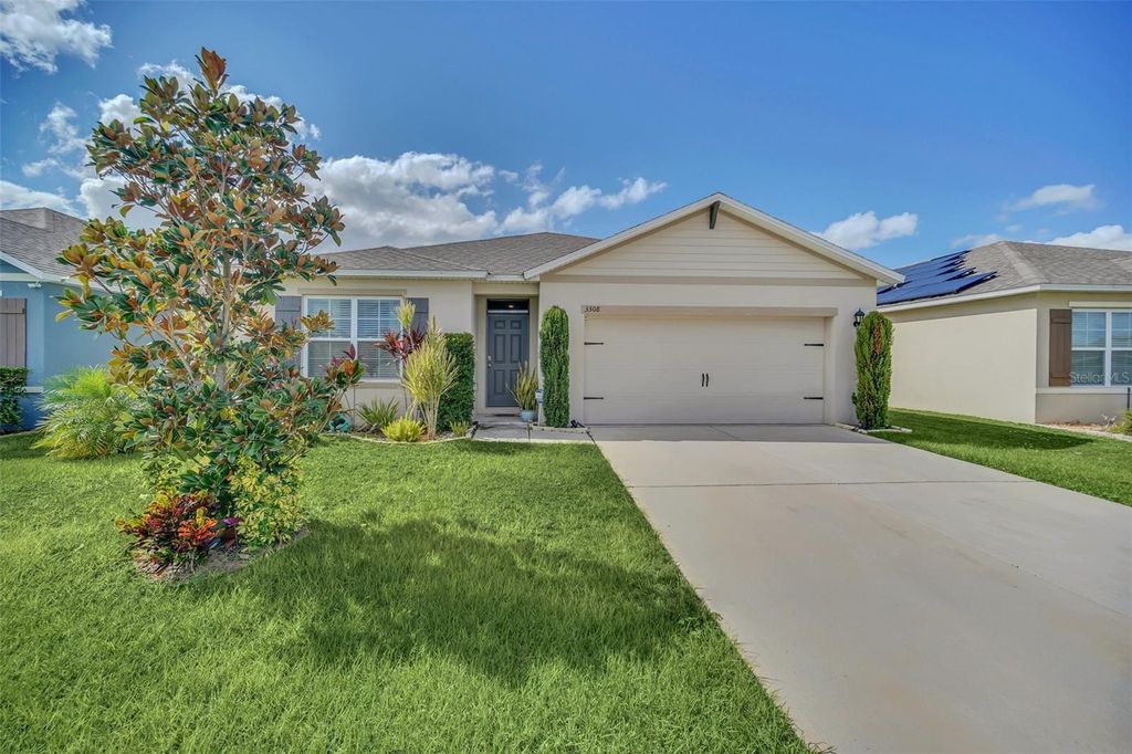 Image 1 of property listing at 3308 COUNTRY WALK CLUB CIRCLE, Winter Haven, FL 33881