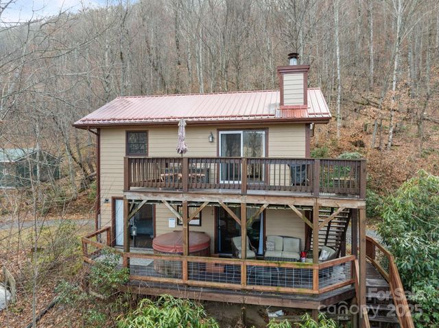 959 Plott Balsam Road, Maggie Valley, NC 28751
