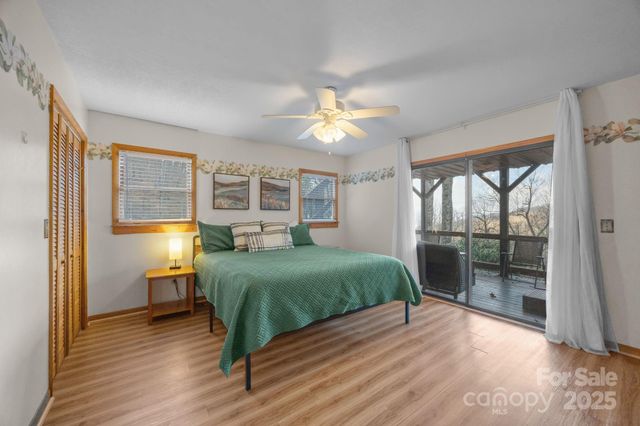 959 Plott Balsam Road, Maggie Valley, NC 28751