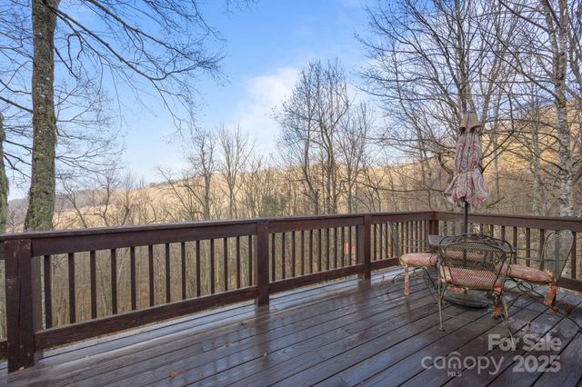 959 Plott Balsam Road, Maggie Valley, NC 28751