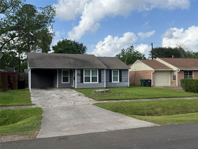 4821 Brinkley Street, Houston, TX 77033