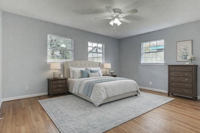 4821 Brinkley Street, Houston, TX 77033