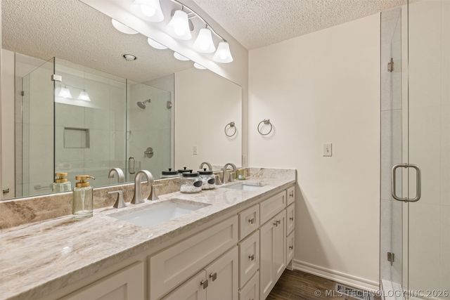 8245 S Toledo Avenue, Tulsa, OK 74137