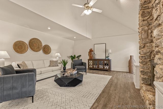 8245 S Toledo Avenue, Tulsa, OK 74137