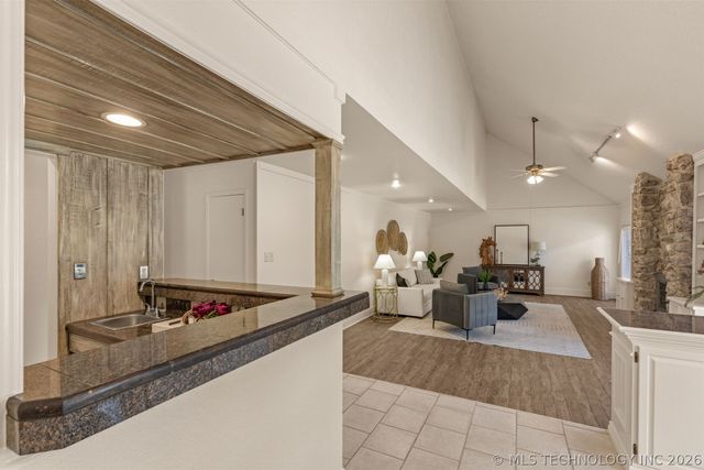 8245 S Toledo Avenue, Tulsa, OK 74137