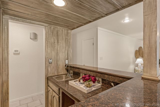 8245 S Toledo Avenue, Tulsa, OK 74137