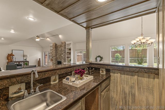8245 S Toledo Avenue, Tulsa, OK 74137