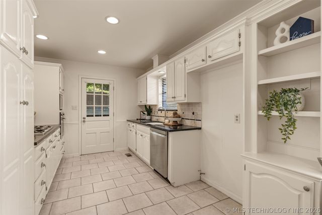 8245 S Toledo Avenue, Tulsa, OK 74137