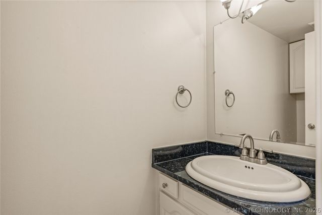 8245 S Toledo Avenue, Tulsa, OK 74137