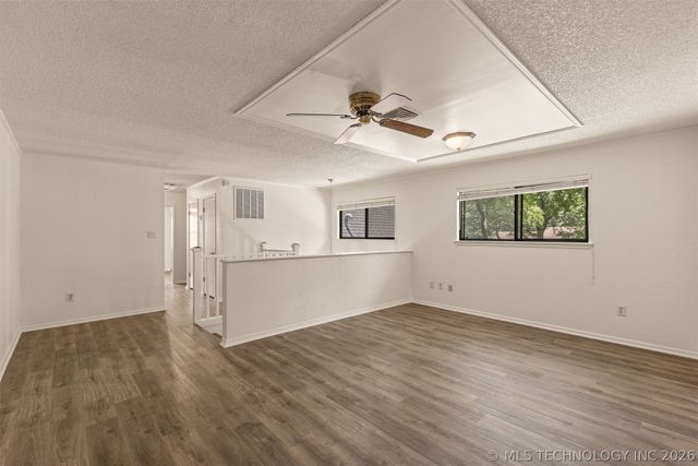 8245 S Toledo Avenue, Tulsa, OK 74137