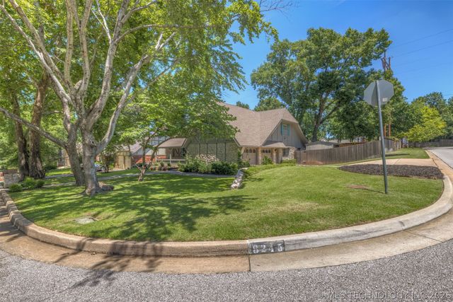 8245 S Toledo Avenue, Tulsa, OK 74137