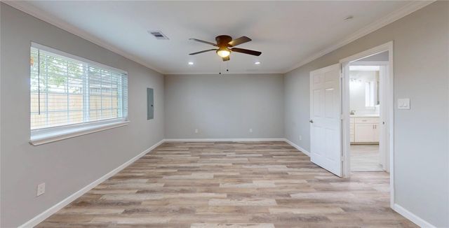 2206 Carriage Lane, La Marque, TX 77568