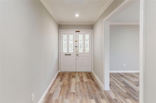 2206 Carriage Lane, La Marque, TX 77568