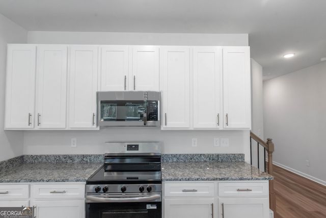 5436 Biltmore Drive, Atlanta, GA 30349