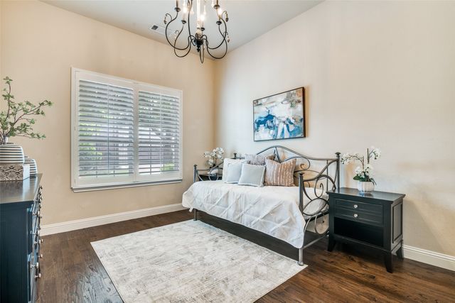 3921 Clear Creek Court, Richardson, TX 75082