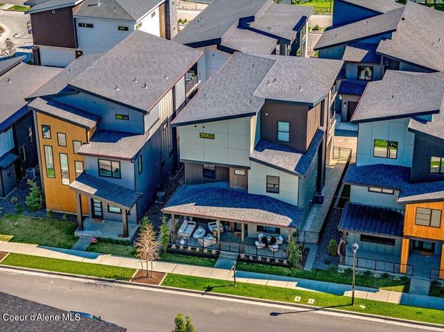2860 W Lumber LN, Coeur D'alene, ID 83814