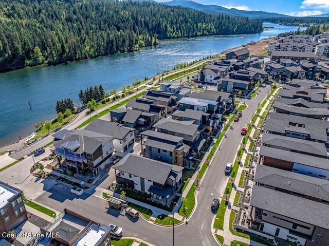 2860 W Lumber LN, Coeur D'alene, ID 83814