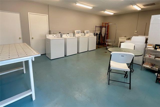 1020 85TH AVENUE N 222, St Petersburg, FL 33702