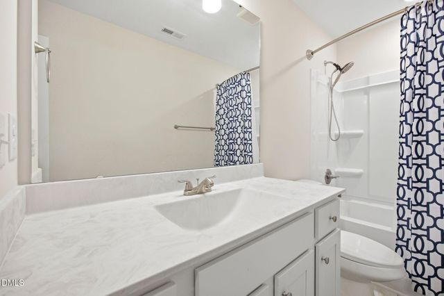 49 Golden View Place, Zebulon, NC 27597
