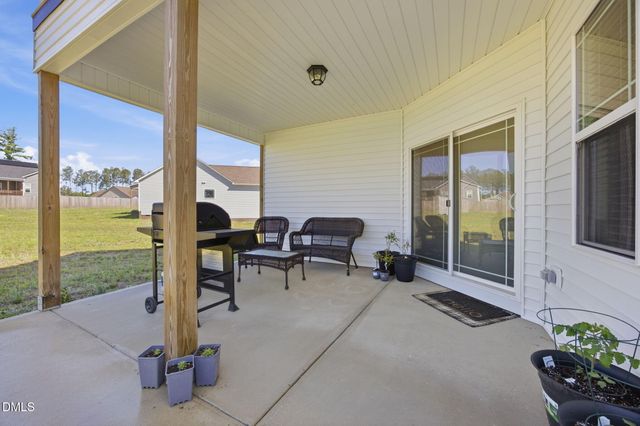 49 Golden View Place, Zebulon, NC 27597
