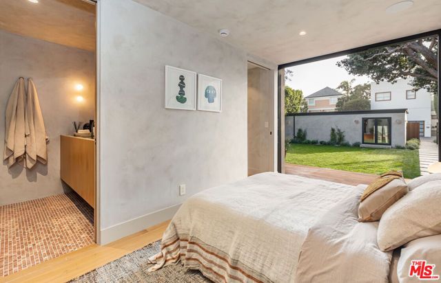 23505 Malibu Colony Road, Malibu, CA 90265