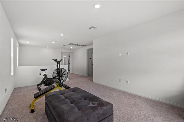 10021 Locking Biner Avenue, Las Vegas, NV 89166